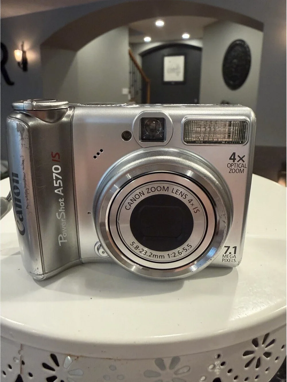 Canon Powersot A570 IS 4X Zoom Lens Working Condition
